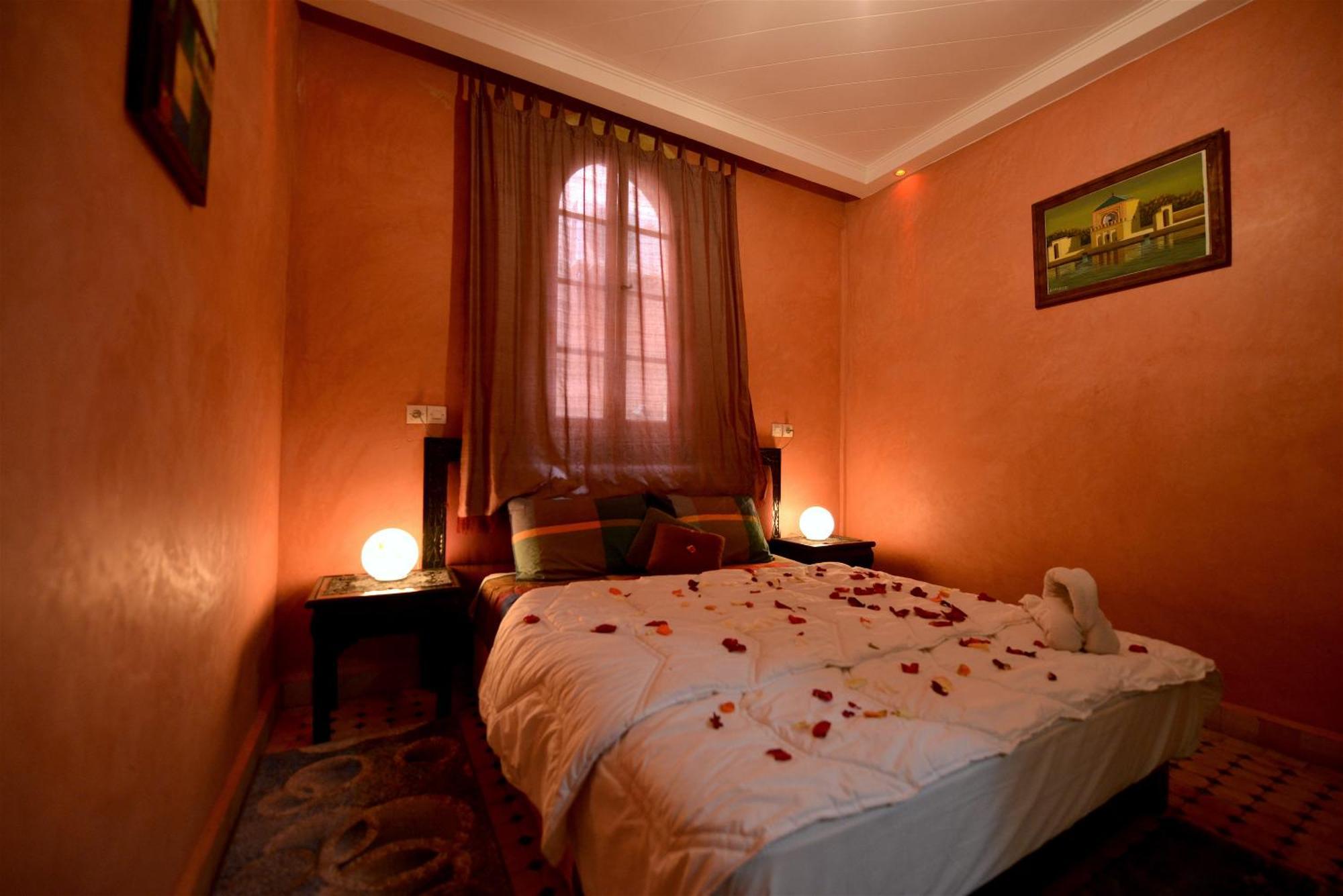 Guest house Riad Tamazouzte *